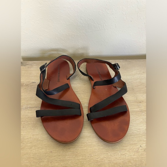 Lucky Brand black leather sandals - Picture 3 of 5